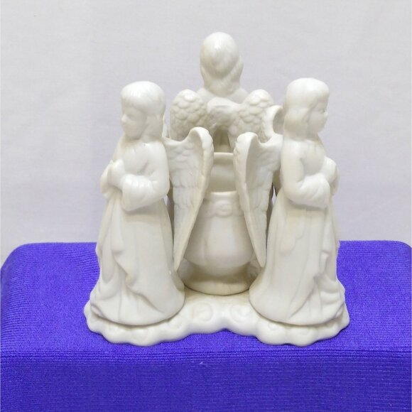 Vintage Porcelain Angel Trio Figurine  Handcrafted Collectible Decor  4.5" Tall - Picture 6 of 11